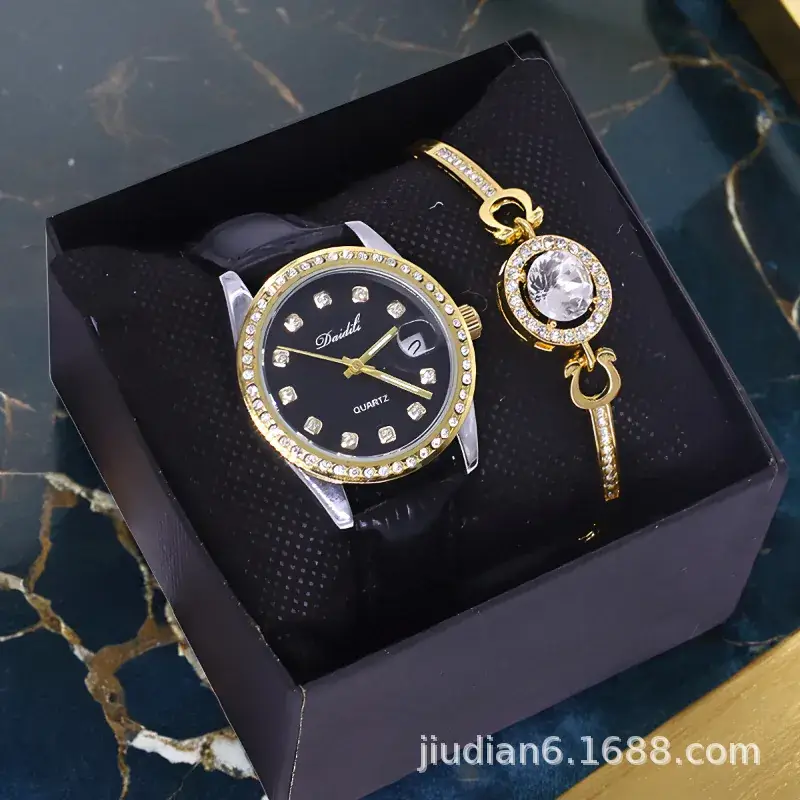 Couples Watch Set Gold Silver Waterproof Quartz Bracelet - Image 12