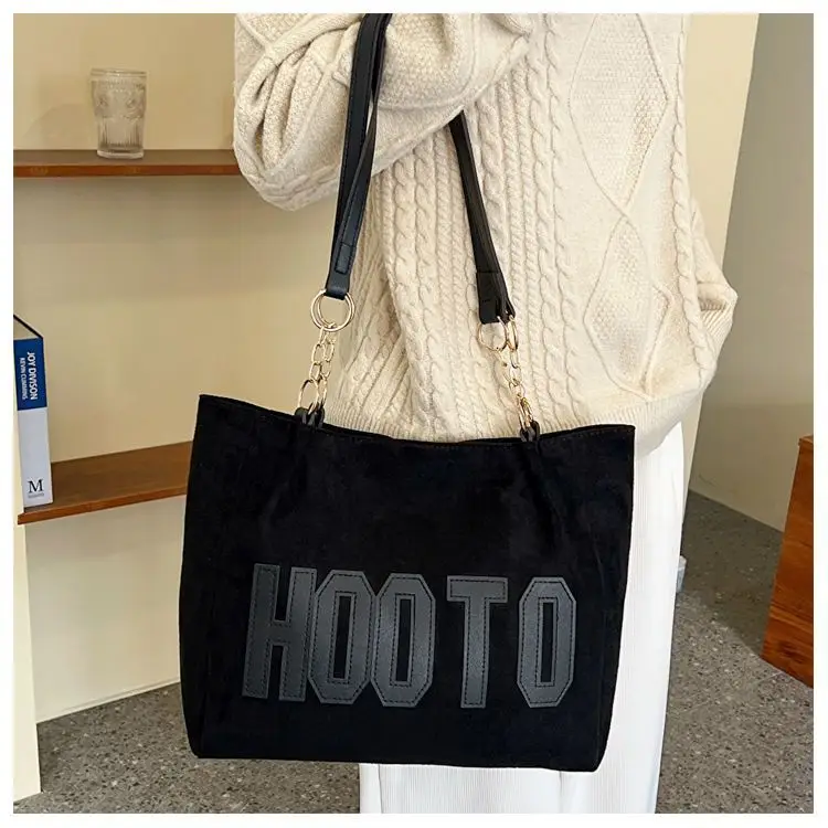 Women's Casual Shoulder Bag with Gold Chain & "HOT" Print — feature 10