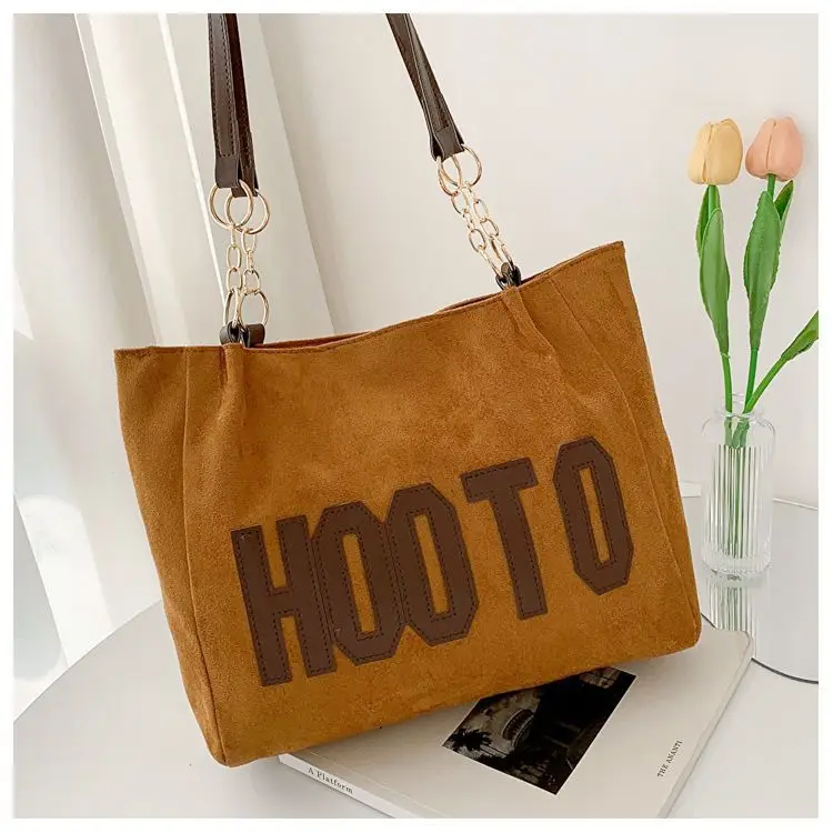 Women's Casual Shoulder Bag with Gold Chain & "HOT" Print — feature 31