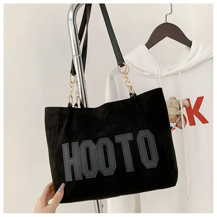 Women's Casual Shoulder Bag with Gold Chain & "HOT" Print — feature 37