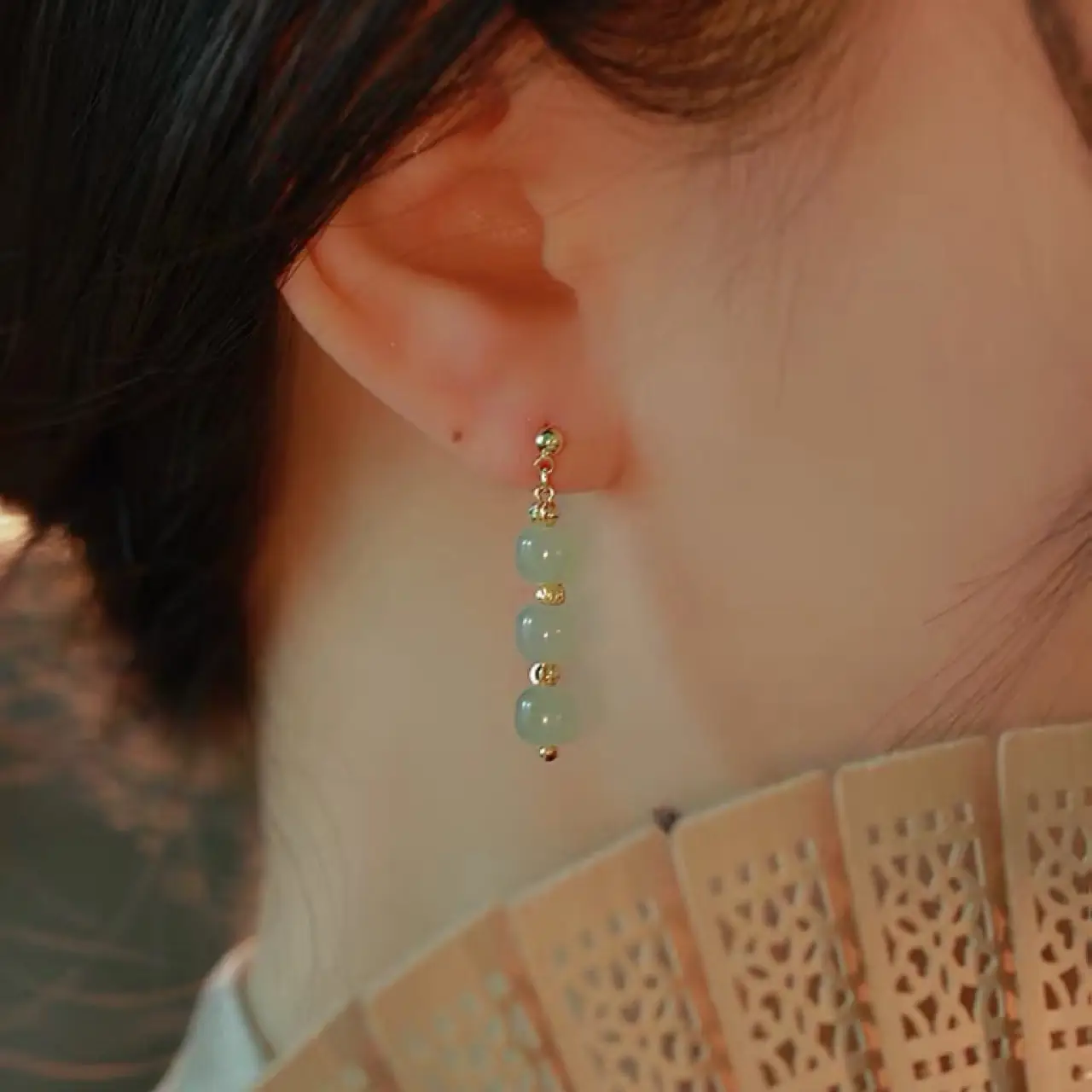 Natural Hetian Jade Earrings for Women Elegant Retro Design - Image 2