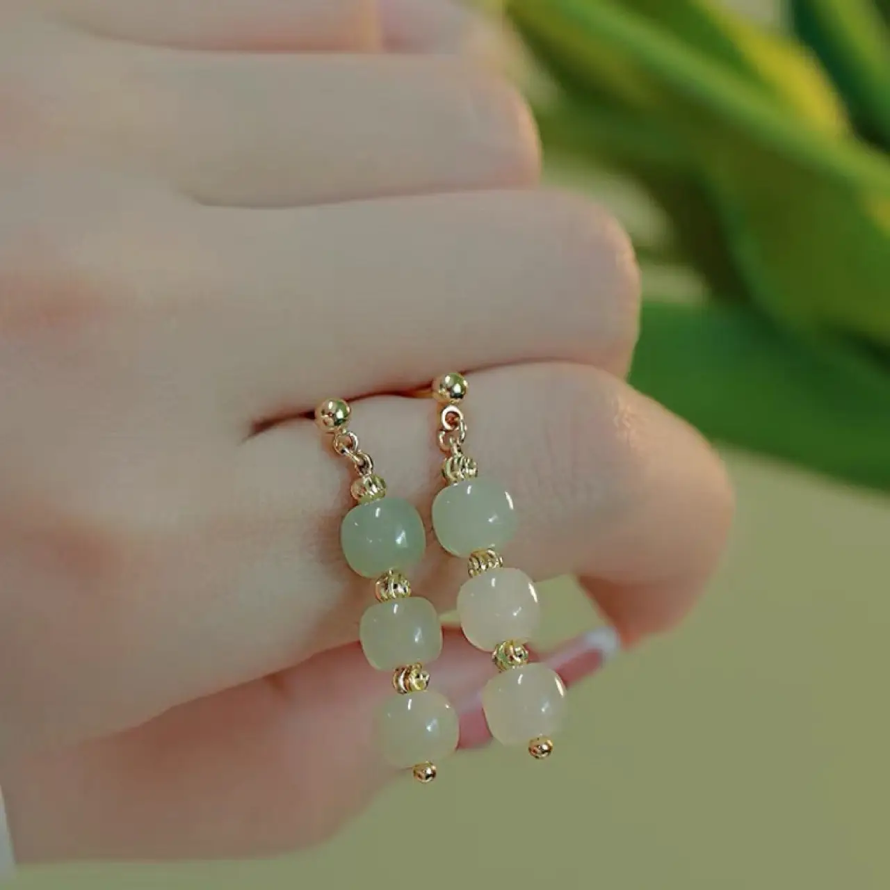 Natural Hetian Jade Earrings for Women Elegant Retro Design - Image 3