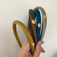 French Retro Velvet Hairpin Tops for Women — feature 31