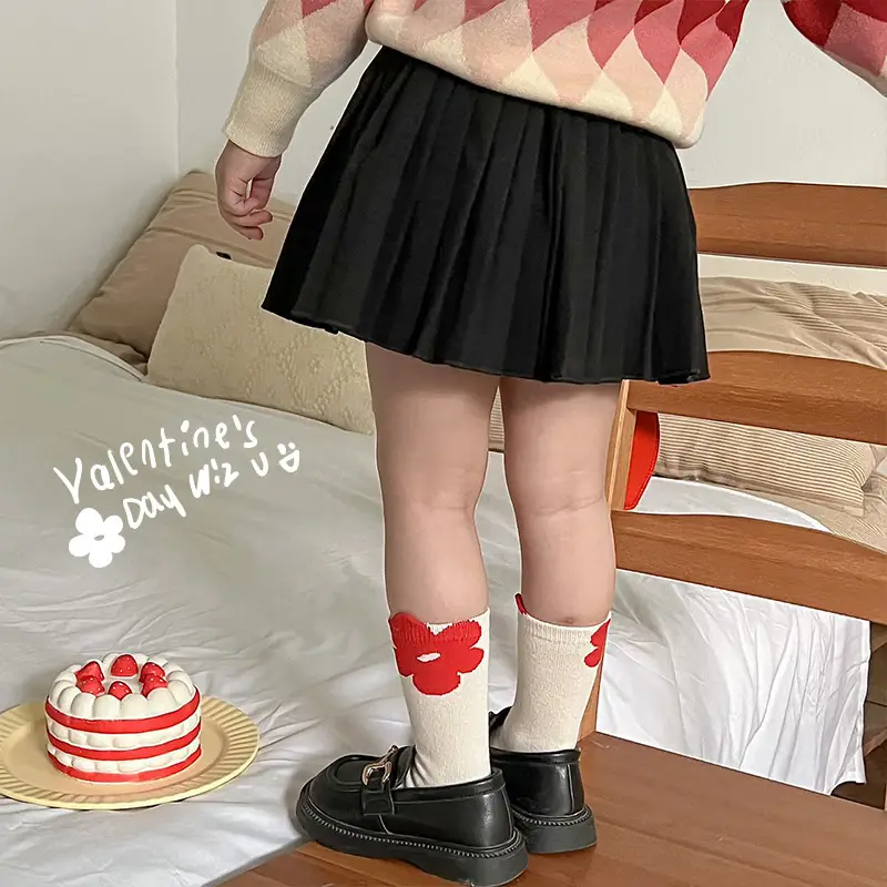 Red Beanie Flap Two-Lip Socks Cotton Spring 2023 - Image 8