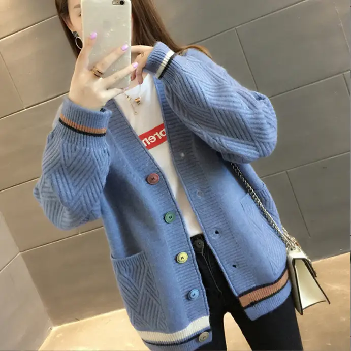 Women's V-Neck Color-Block Knit Cardigan - Image 5