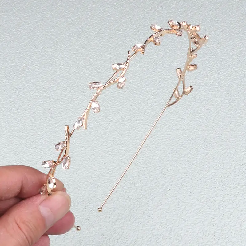 French Style Leaf Bow Hoop with Cat's Eye & Rhinestones - Image 3