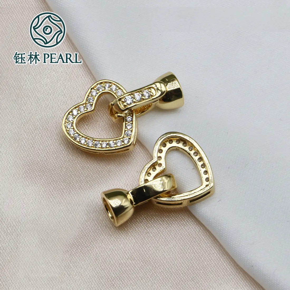 18K Gold Peach Heart Pearl Bracelet