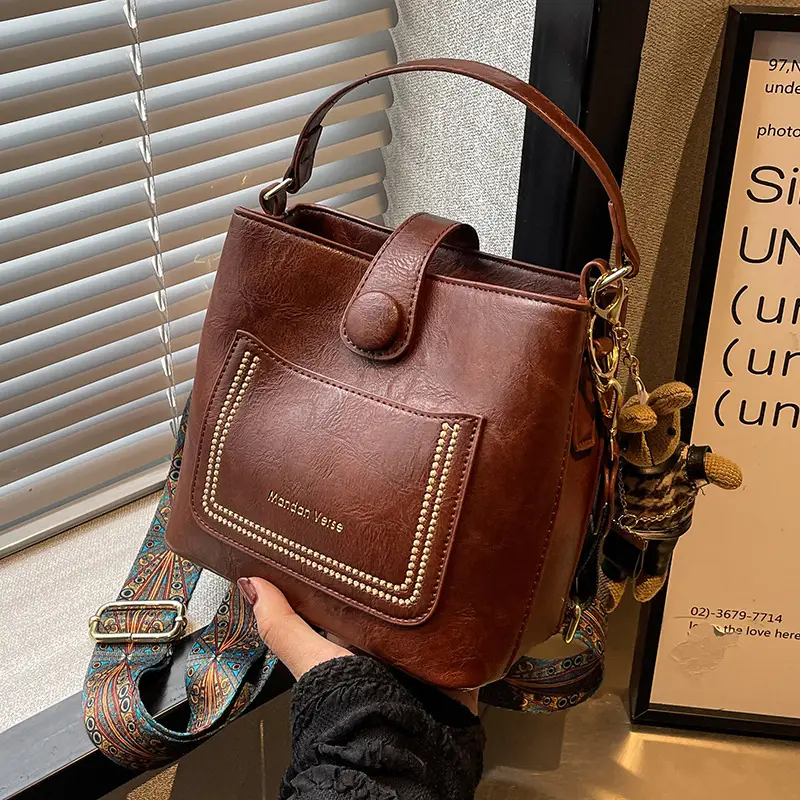 Women's Brown Leather Shoulder Bag with Crossbody Strap