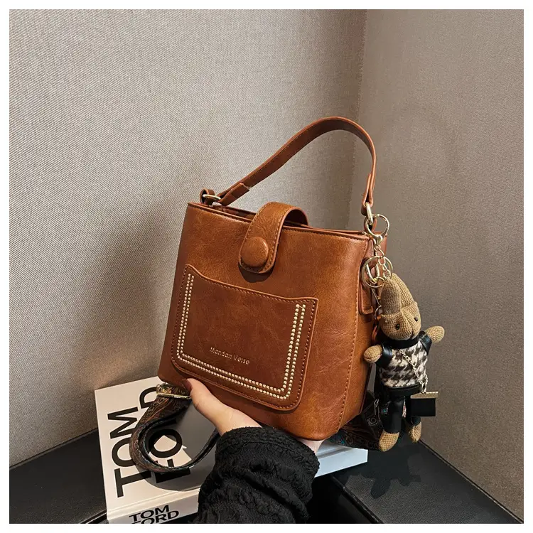 Women's Brown Leather Shoulder Bag with Crossbody Strap — feature 33