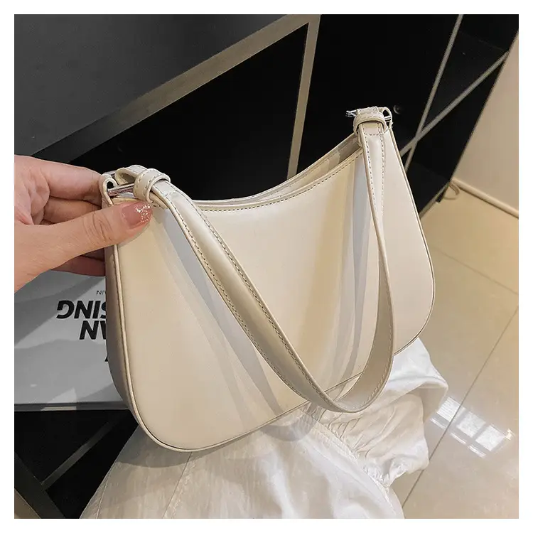 Black High-End Shoulder Bag for Women 2026 — feature 37