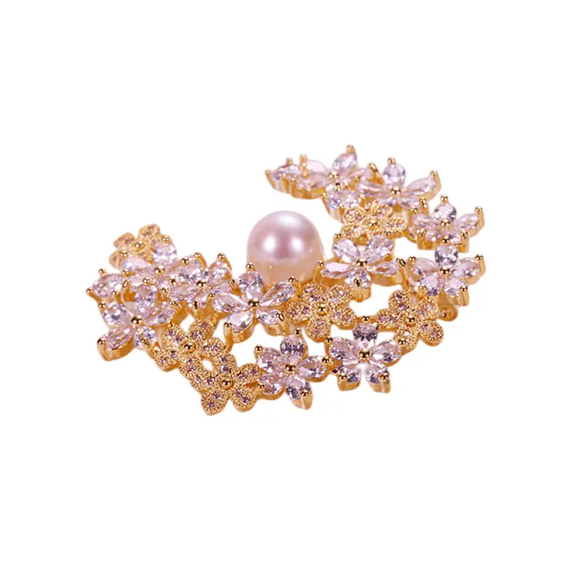 High-End Rhinestone Brooch with Freshwater Pearl - Image 8