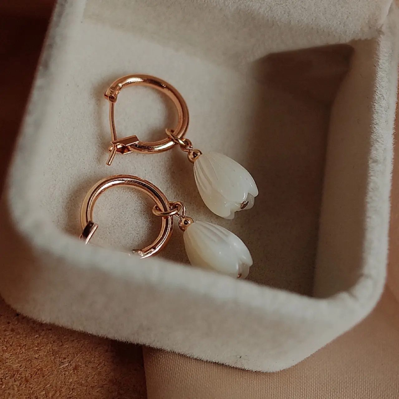 Natural Carved Shell Earrings 14k Gold Plated Women — feature 9