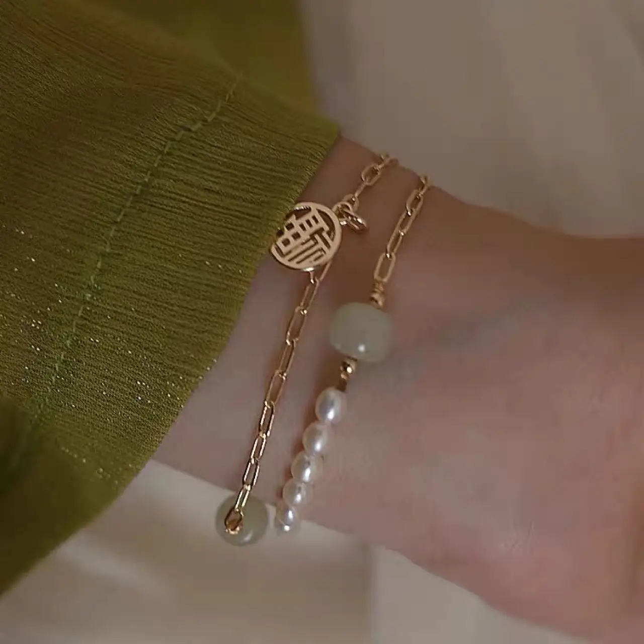 14K Gold Pearl Bracelet for Women's Gift - Image 3