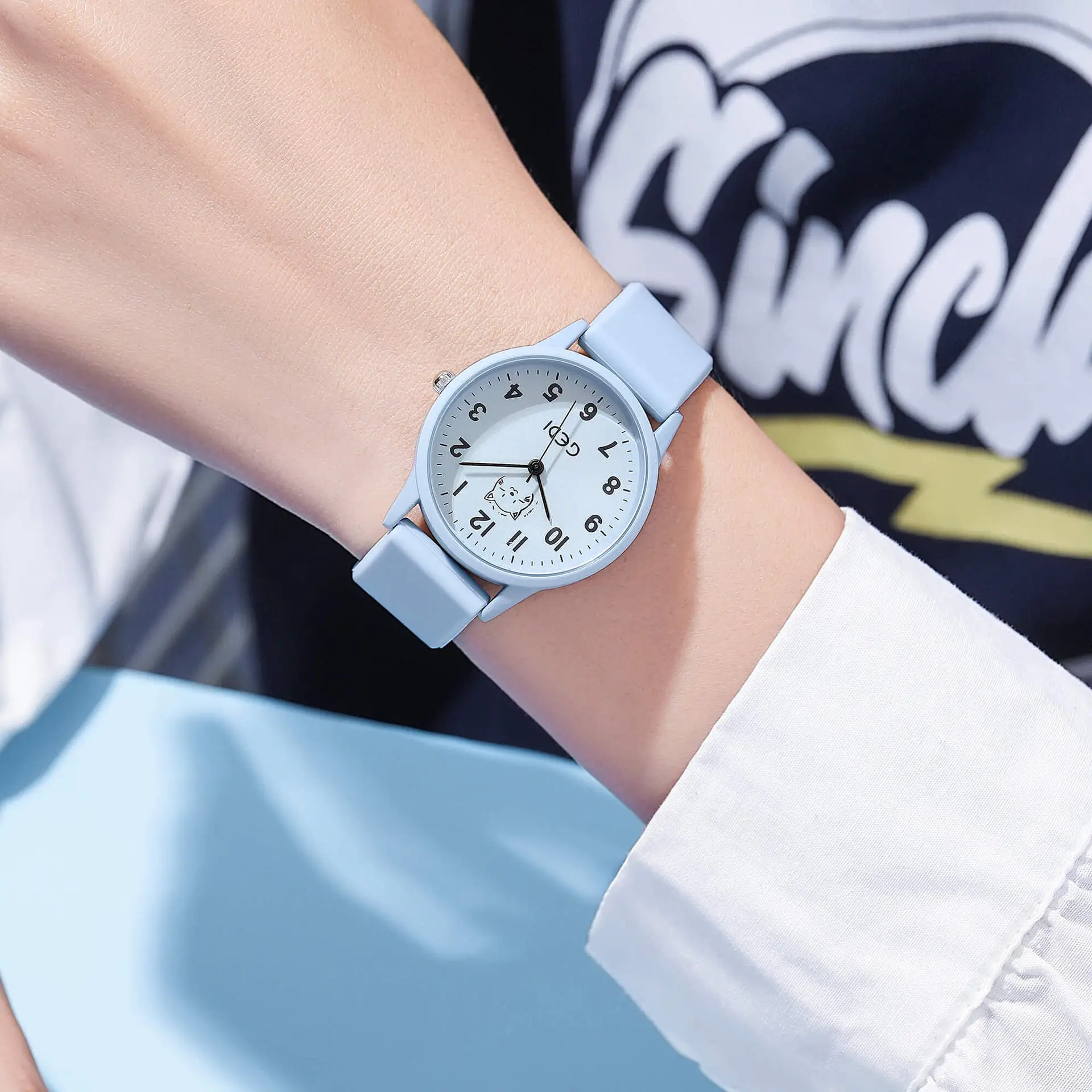 Pink Silicone Student Watch with Cartoon Dial - Image 9