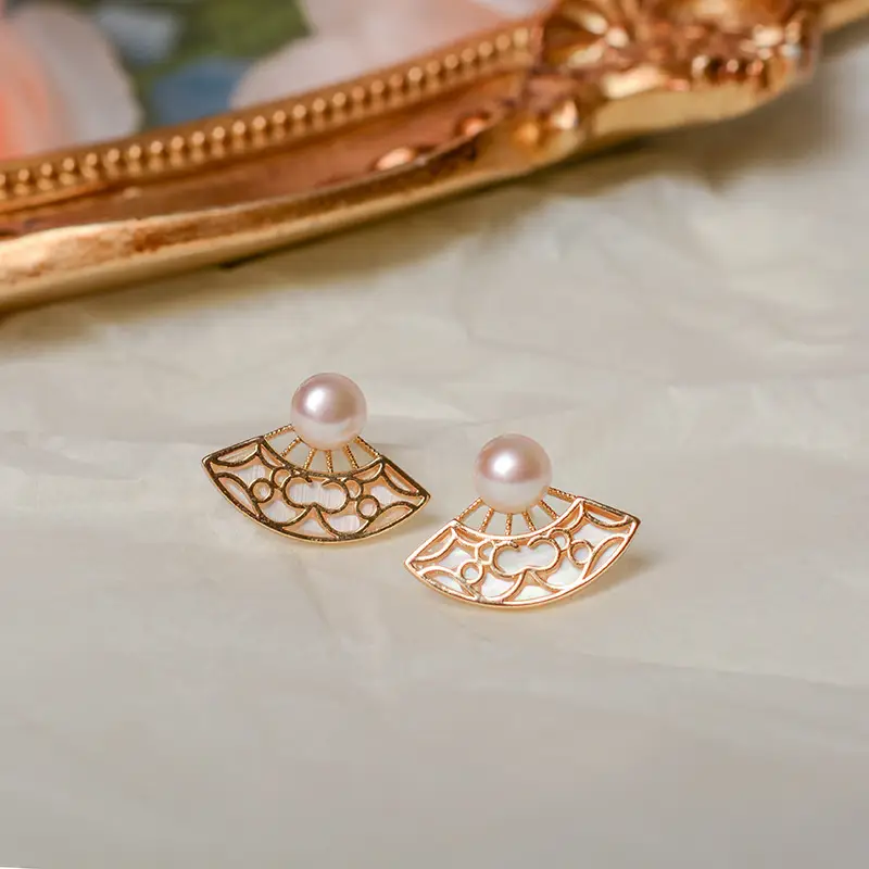 2024 Cut Out Pearl Fan Earrings 925 Silver