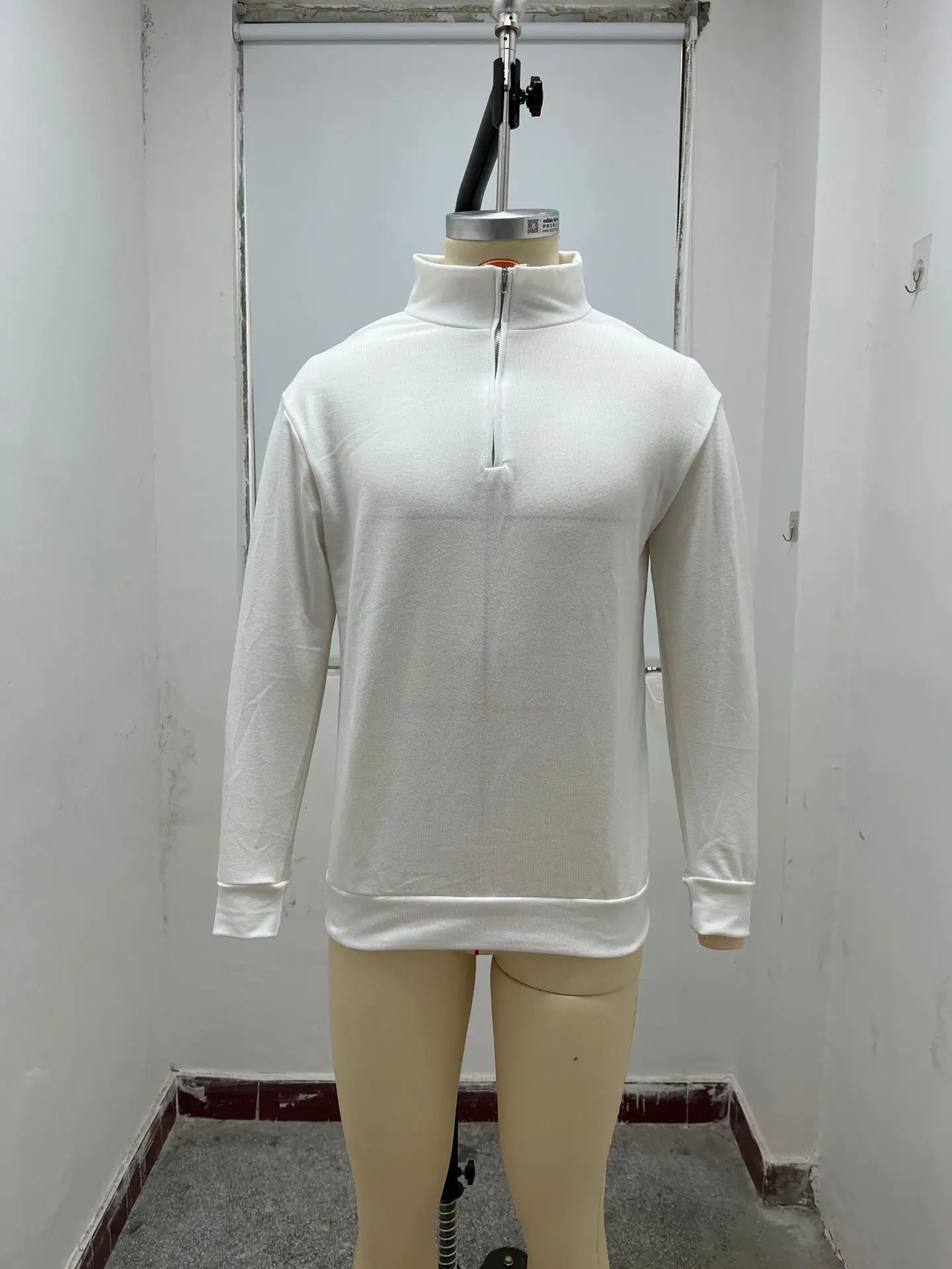 Men's Pink Wool Velvet V Neck Zipper Top — feature 26