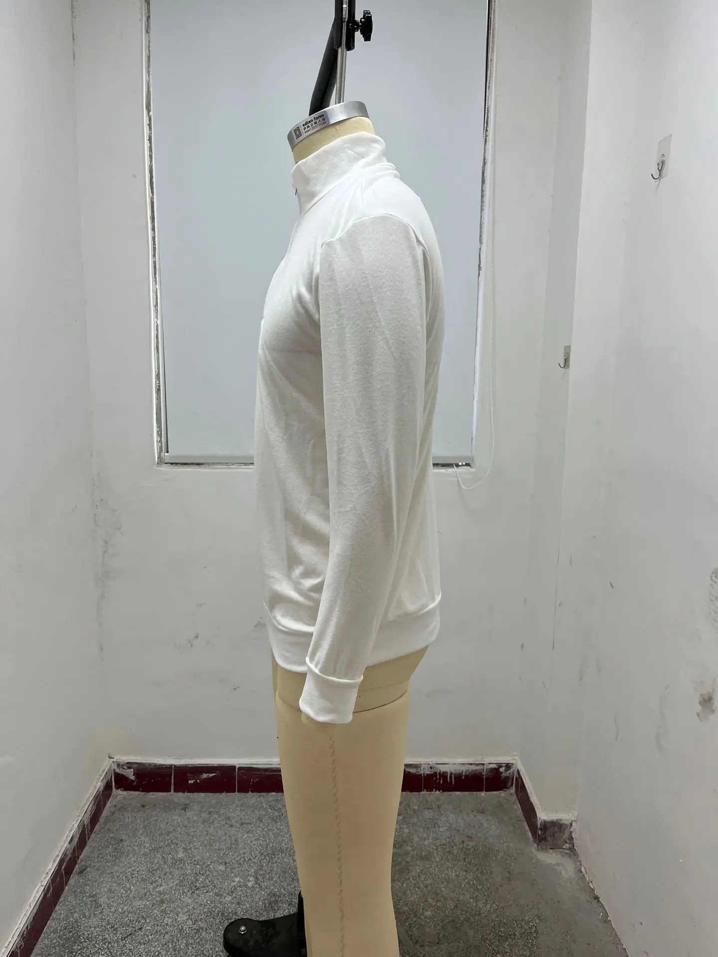 Men's Pink Wool Velvet V Neck Zipper Top — feature 27
