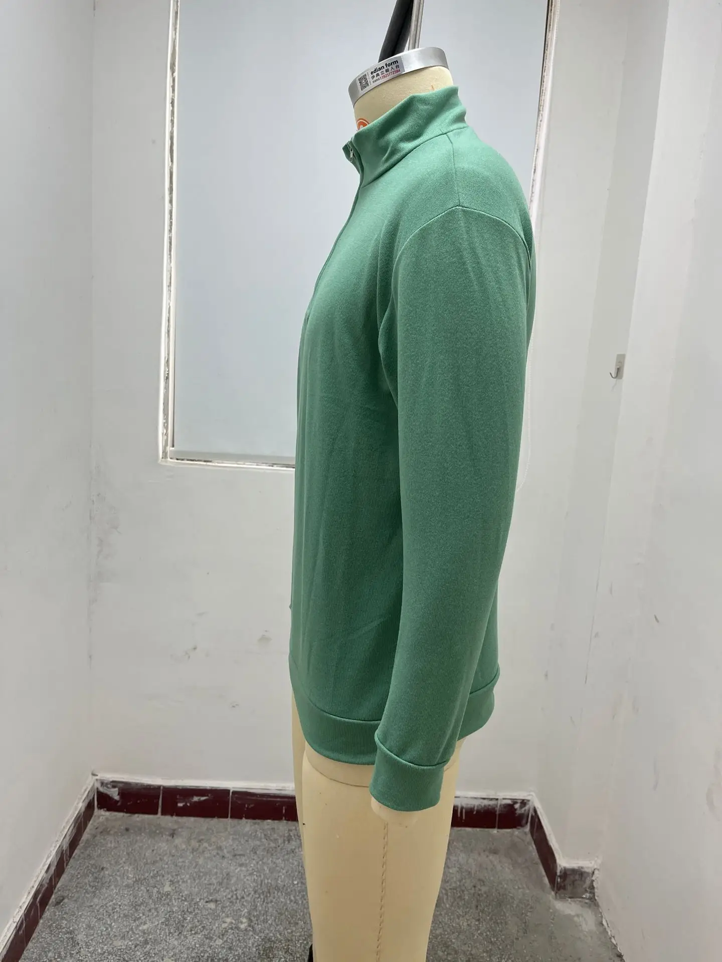 Men's Pink Wool Velvet V Neck Zipper Top — feature 4