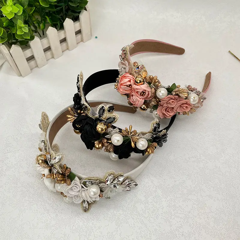Baroque Rhinestone Pearl Headband with Skull Drill Design - Image 20