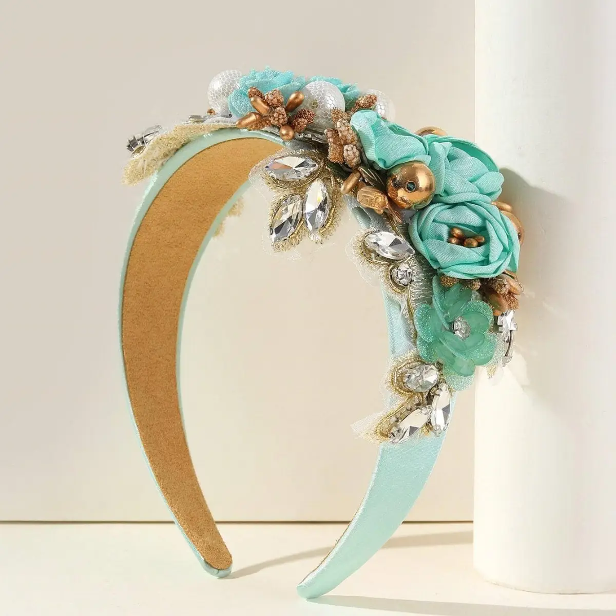 Baroque Rhinestone Pearl Headband with Skull Drill Design - Image 12