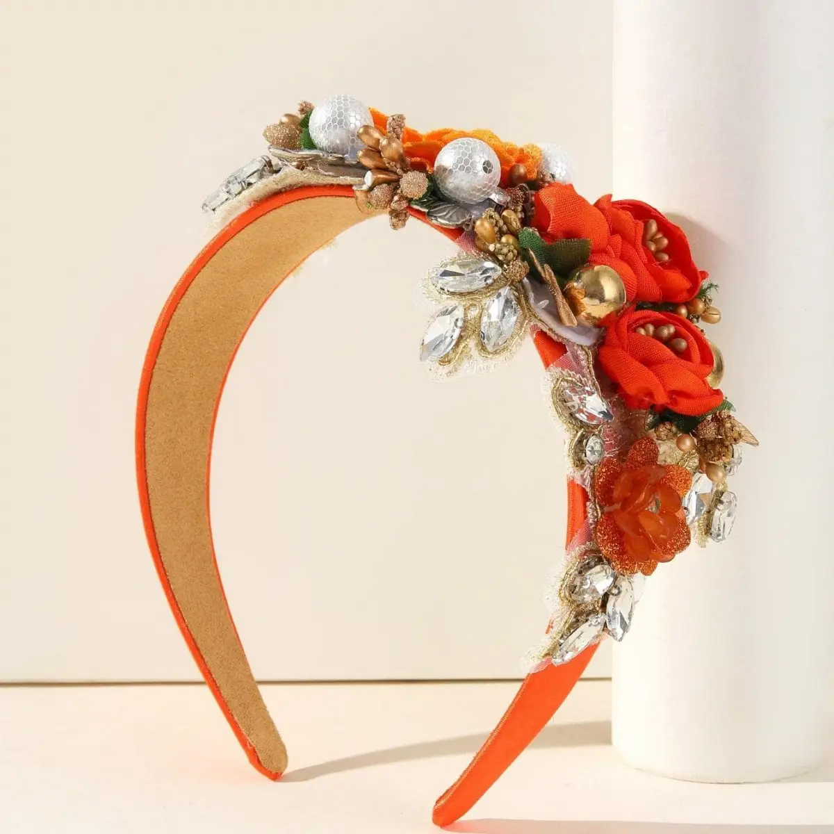 Baroque Rhinestone Pearl Headband with Skull Drill Design - Image 9