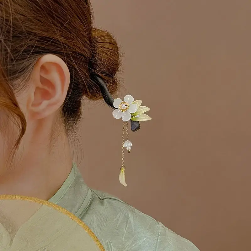 Elegant Flower Tassel Hairpin for Women Summer - Image 4
