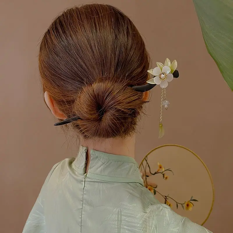 Elegant Flower Tassel Hairpin for Women Summer - Image 5