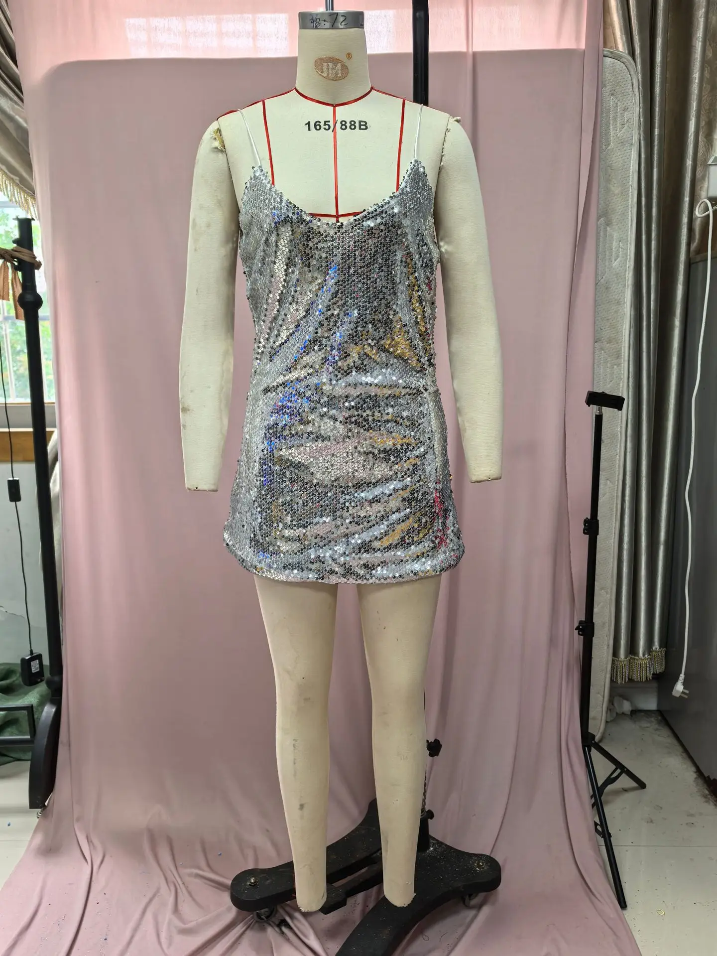 2025 Silver Sequin Sleeveless Skirt Dress — feature 25