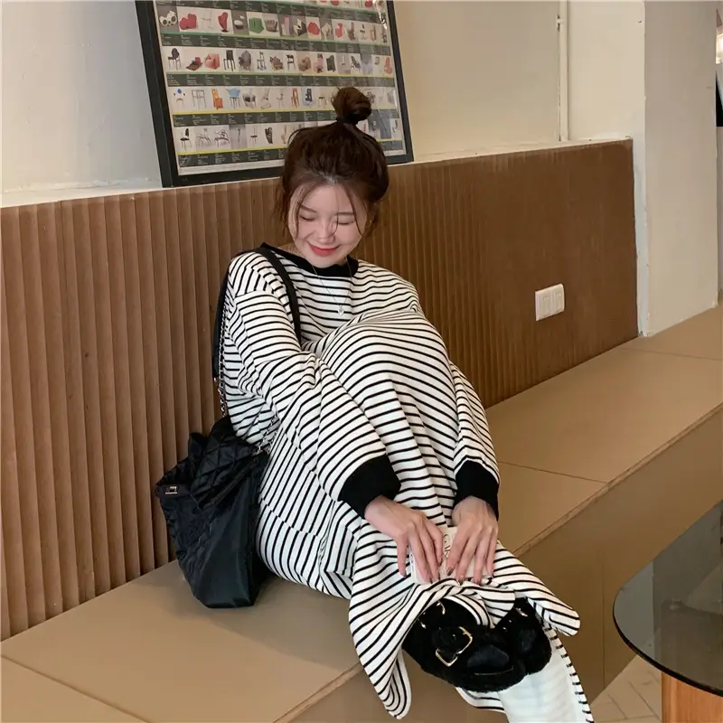 Women Korean Style Striped Long Skirt Sweatshirt Set — feature 12
