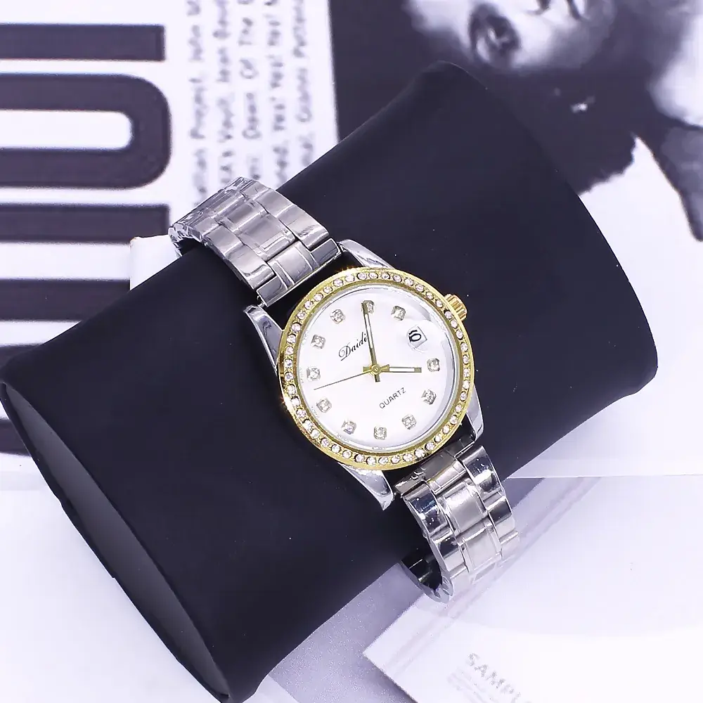 Ladies Quartz Watch Gold Dial Silver Band Waterproof - Image 2