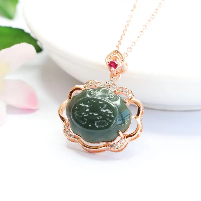 Guan Yu Jade Pendant Necklace with Red Stone — feature 5