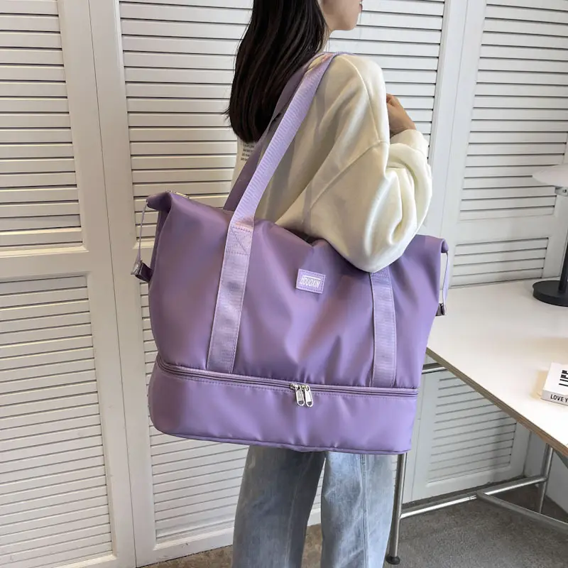 Women's Pink Zipper Travel Bag Large Elegant Design - Image 12