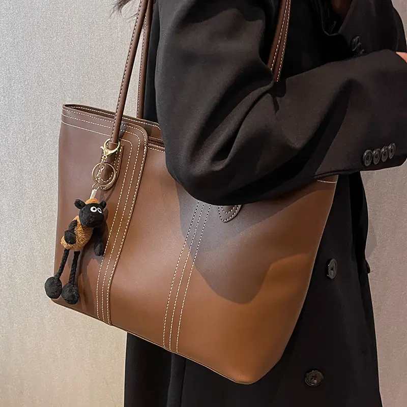 Brown Korean Style Large Shoulder Bag for Women - Image 10