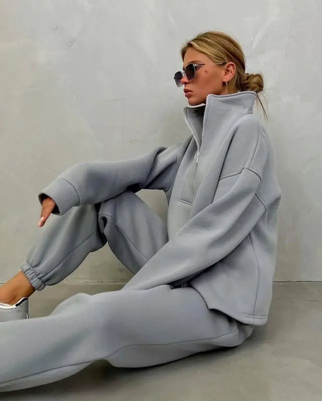 2023 Women's Grey Sweatshirt Leg Pants Set — feature 11