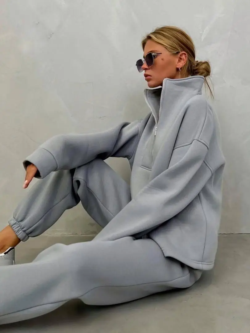 2023 Women's Grey Sweatshirt Leg Pants Set — feature 12