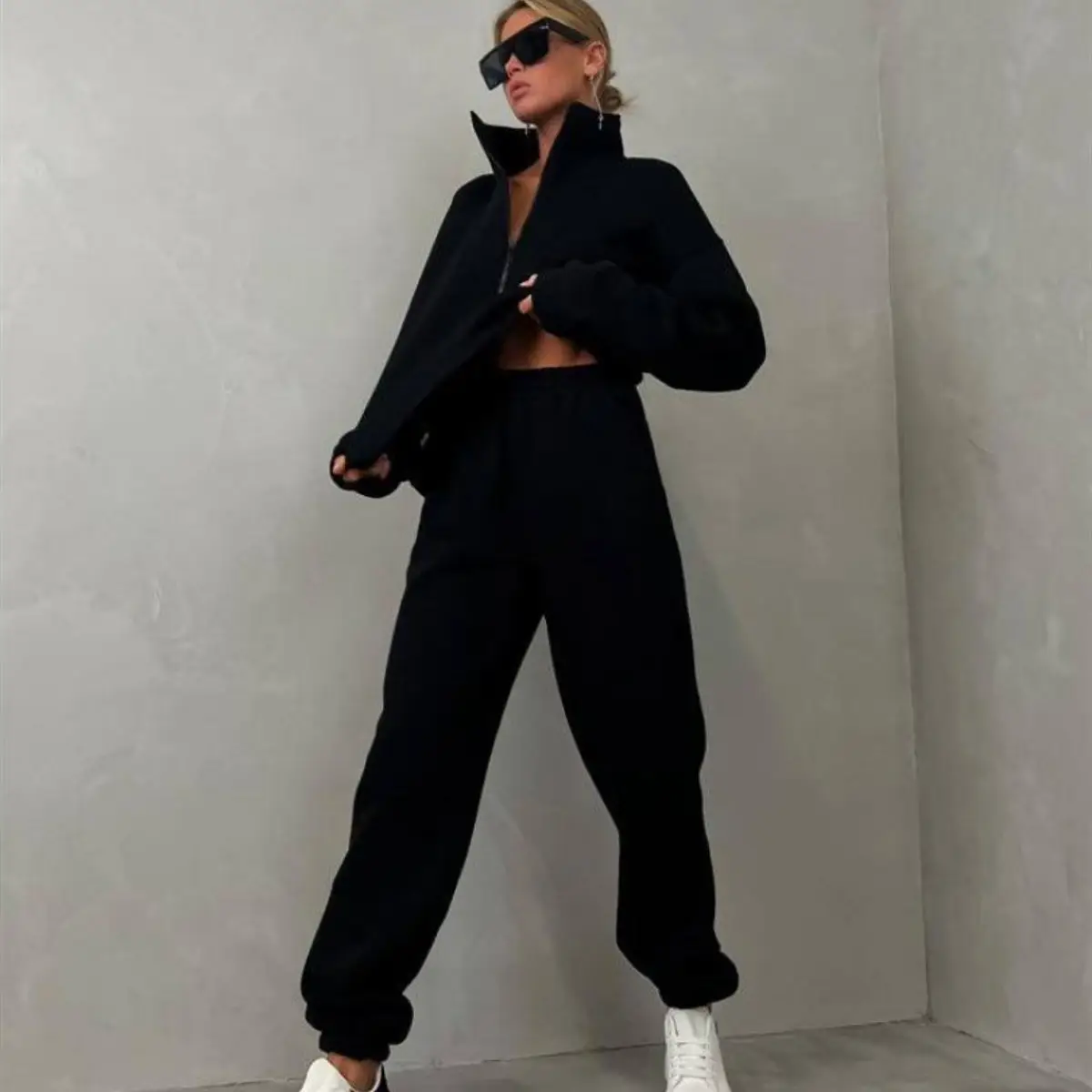 2023 Women's Grey Sweatshirt Leg Pants Set — feature 20