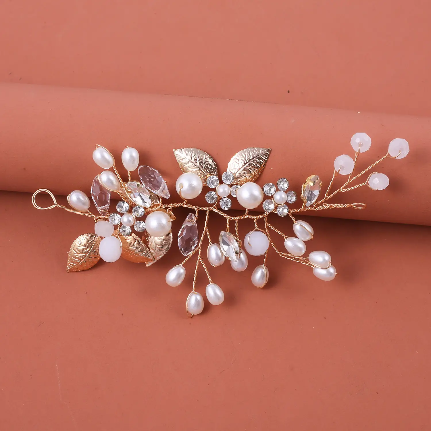 Wedding Crystal Hair Band with Leaves and Pearls - Image 2