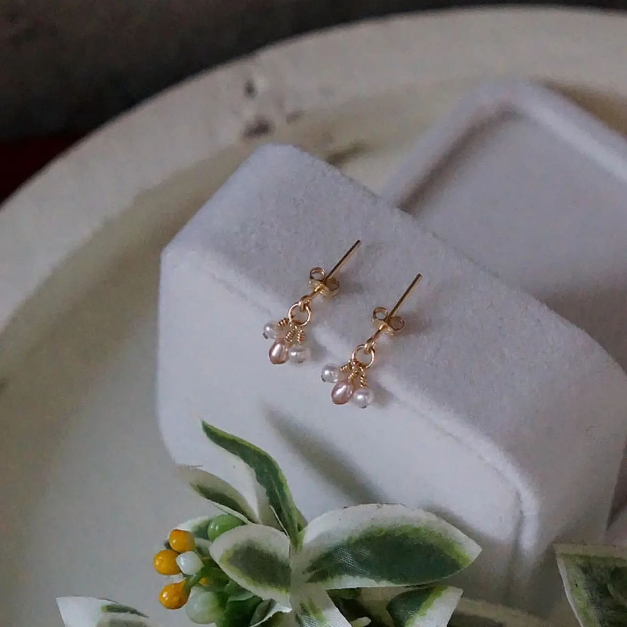 Natural Pearl Gold Stud Earrings for Women