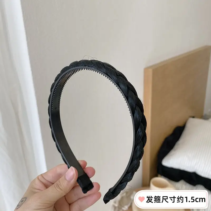 Non-Slip Fishbone Hair Braid One-Piece Hair Band - Image 6