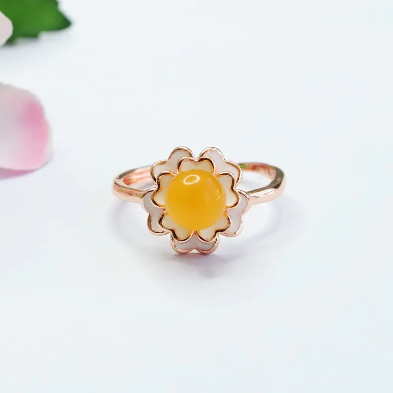 Guan Yu Yellow Amber Camellia Ring with Rose Gold — feature 4