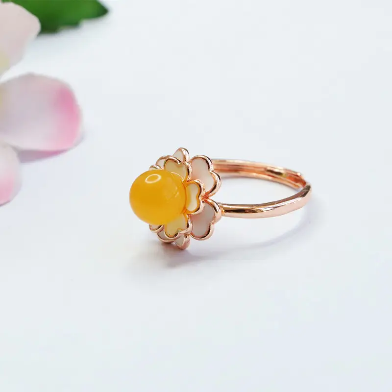 Guan Yu Yellow Amber Camellia Ring with Rose Gold - Image 3