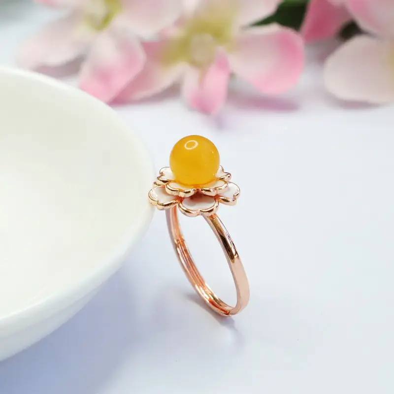 Guan Yu Yellow Amber Camellia Ring with Rose Gold - Image 5
