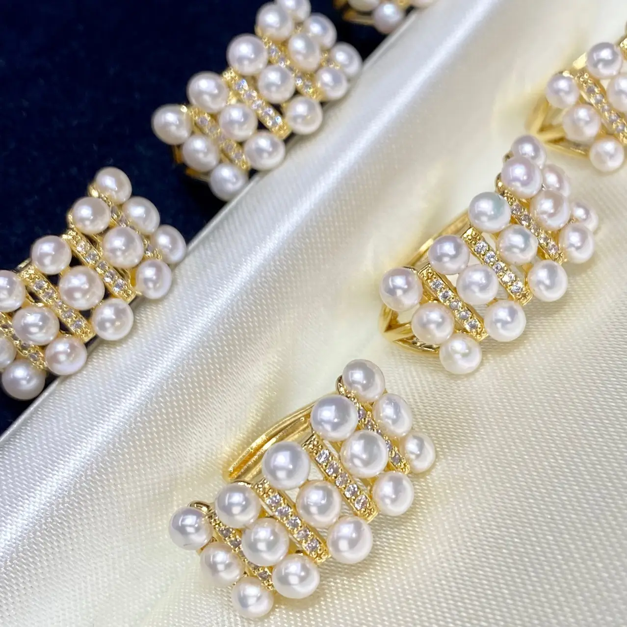 Golden Pearl Multi-Bead Ring for Women - Image 4