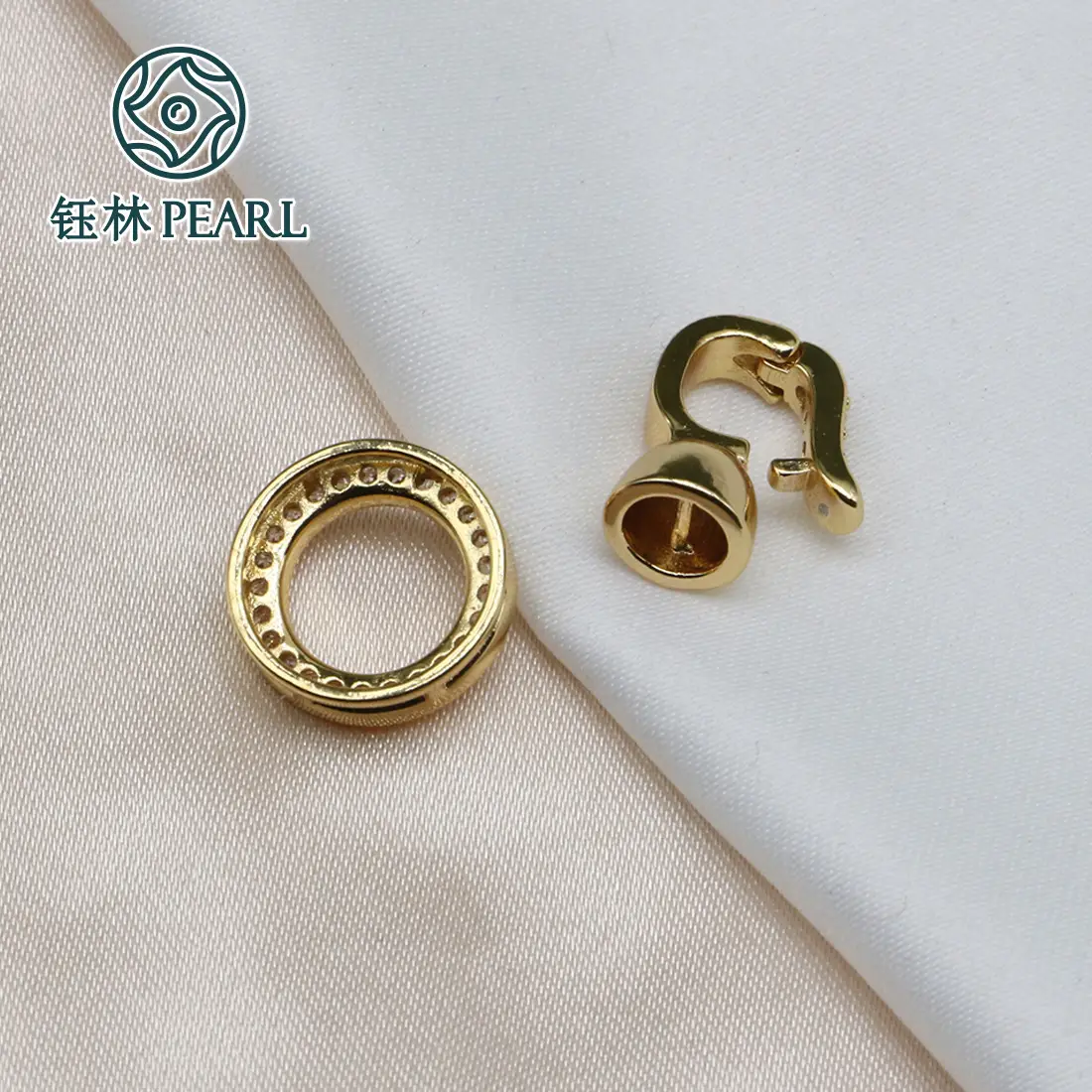 Four-leaf Clover Jewelry Set Copper Gold Pearl Buckle