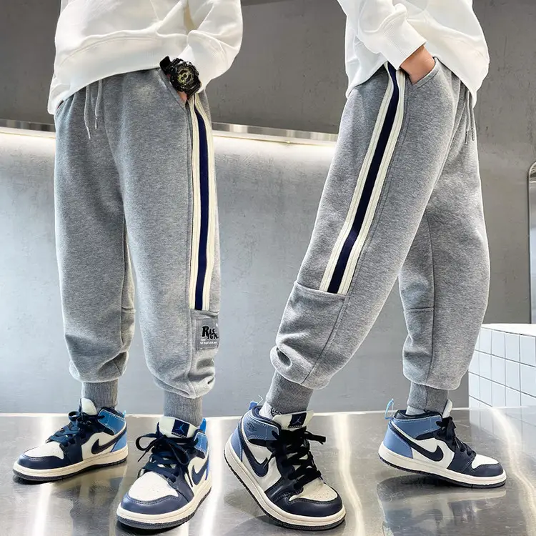 Boys Casual Cargo Pants Large Spring 2025 - Image 10