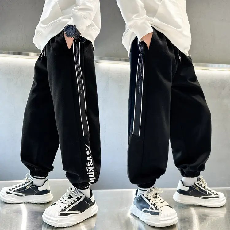 Boys Casual Cargo Pants Large Spring 2025 - Image 3