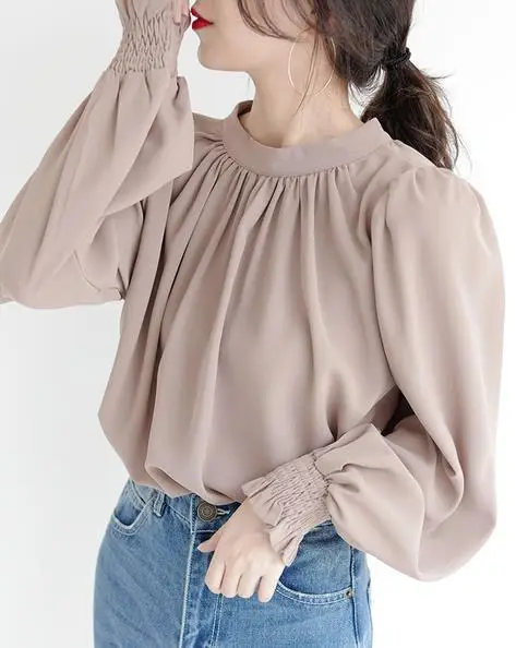 Japanese Style White Long-sleeve Doll Shirt for Women — feature 3