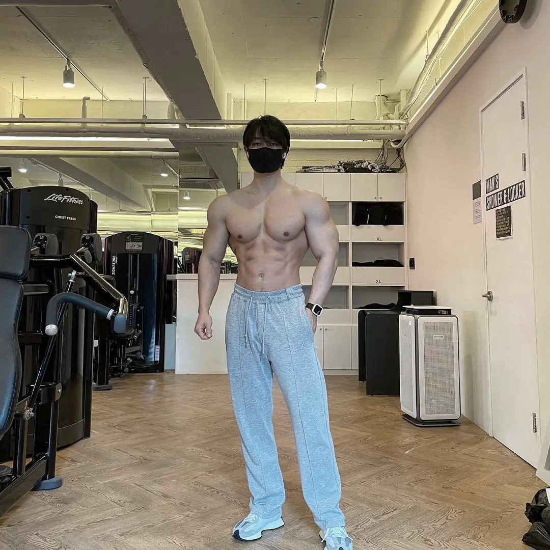 Men's American Gray Sweatpants Straight Fit Winter Training Pants - Image 6