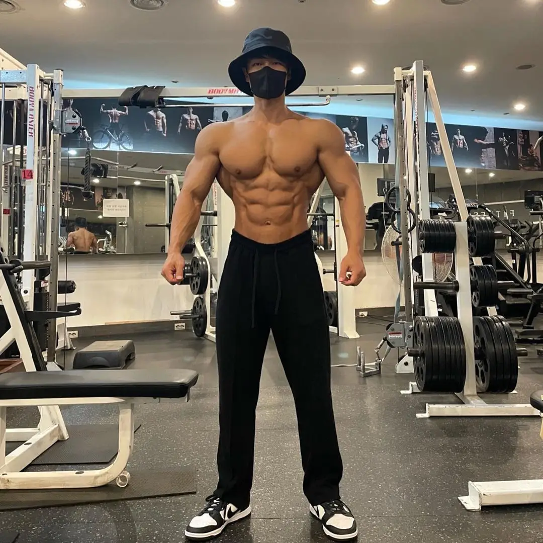 Men's American Gray Sweatpants Straight Fit Winter Training Pants - Image 2
