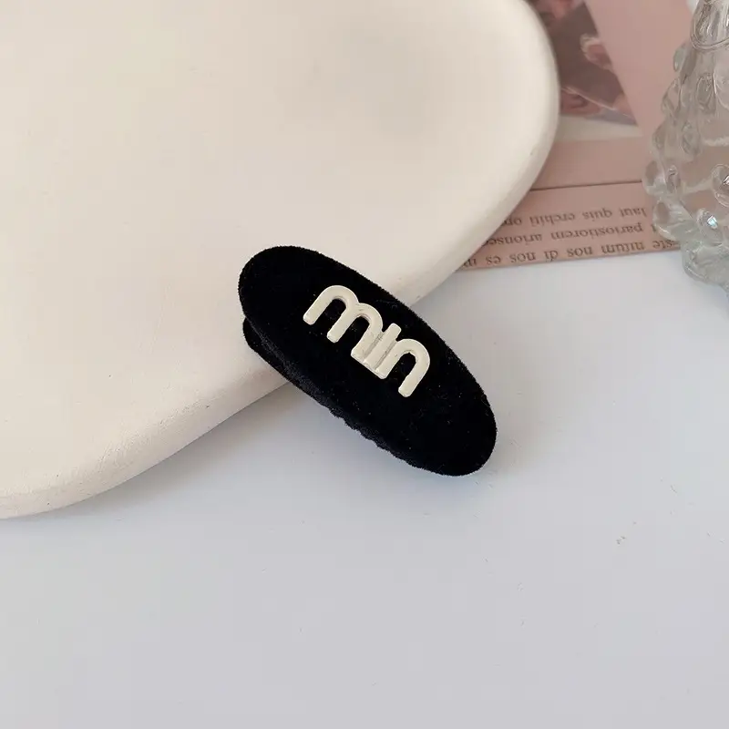 2022 Black Flocking Hair Clip for Bangs & Headdress - Image 9